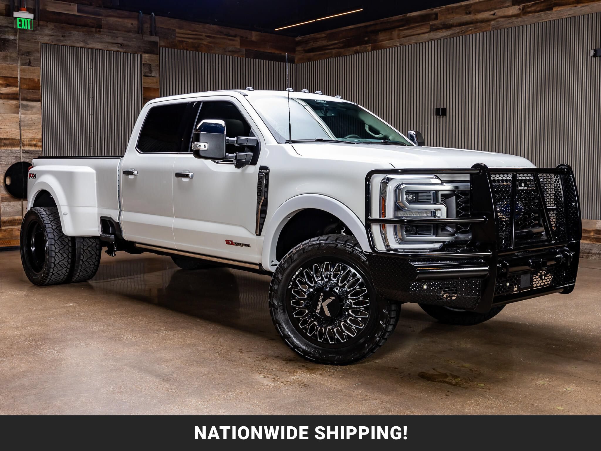 Used 2026 Ford F350 Platinum w/ Platinum Plus Package AWD/4WD image 1