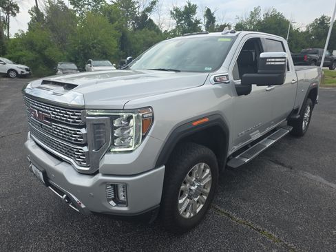 Used 2023 GMC Sierra 2500 Denali w/ Denali Ultimate Package AWD/4WD image 7