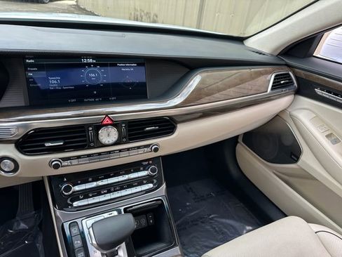 Used 2017 Genesis G90 5.0 Ultimate image 20