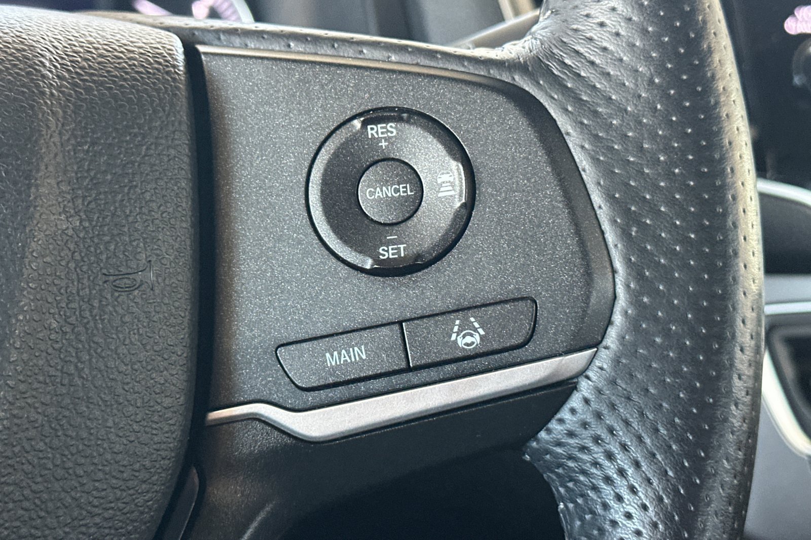 Used 2023 Honda Passport EX-L image 26