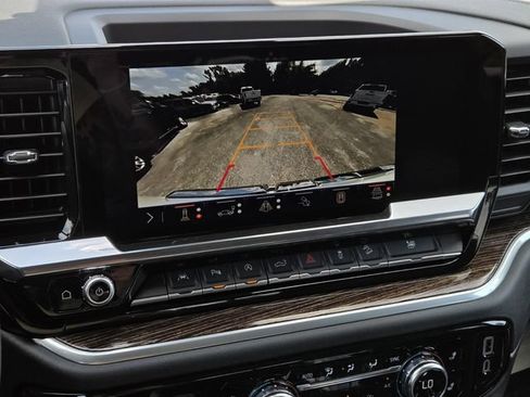 New 2026 GMC Sierra 1500 Elevation w/ Elevation Premium Package AWD/4WD image 19