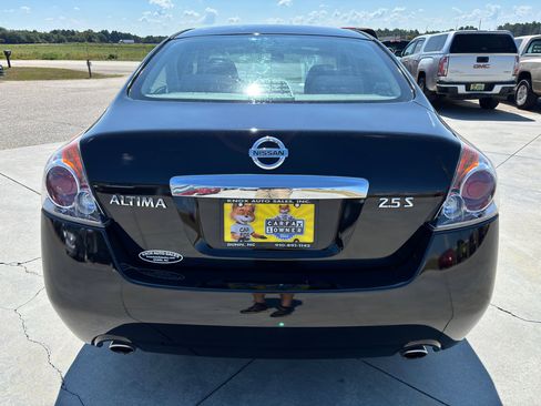 Used 2010 Nissan Altima 2.5 S image 5