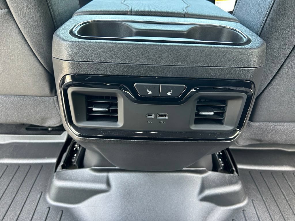 New 2026 GMC Sierra 1500 AT4 w/ Technology Package AWD/4WD image 65