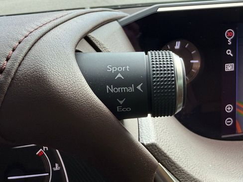 Used 2020 Lexus ES 300h w/ Premium Package FWD image 49