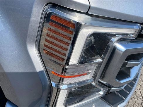 Used 2022 Ford F250 Platinum image 33