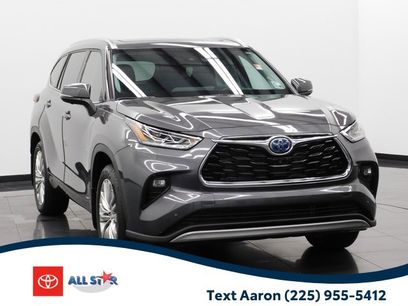 Used 2024 Toyota Highlander Platinum