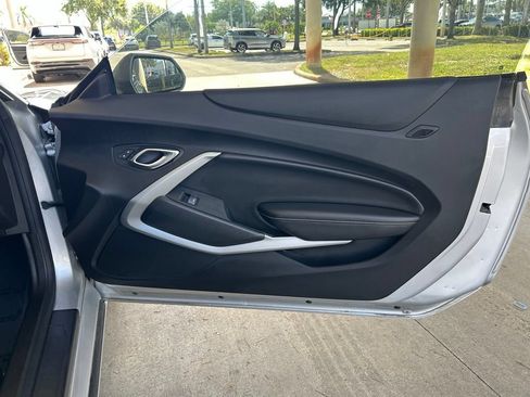 Used 2018 Chevrolet Camaro LT RWD image 26