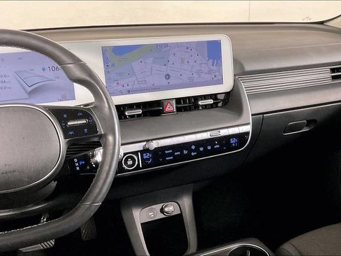 Used 2024 Hyundai Ioniq 5 SEL RWD image 5