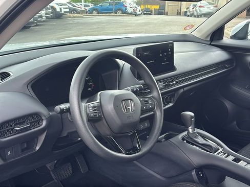 Certified 2026 Honda HR-V LX image 23
