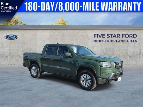 Used 2022 Nissan Frontier SV w/ Technology Package AWD/4WD image 2