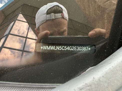 Used 2016 MINI Cooper Clubman image 63