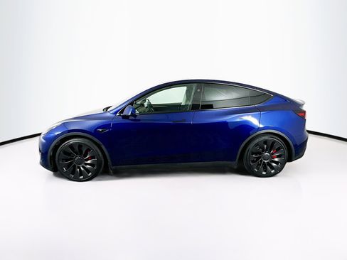 Used 2023 Tesla Model Y Performance image 4