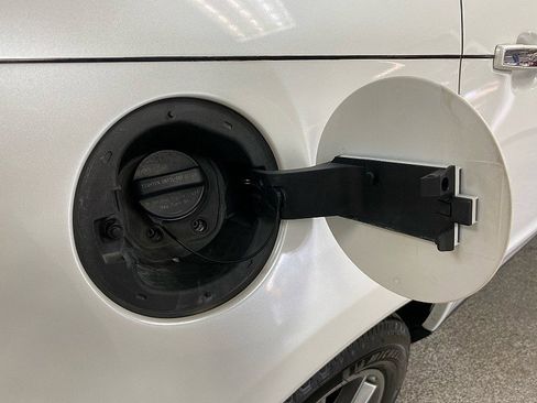 Used 2016 Cadillac SRX Premium w/ Driver Assist Package image 28