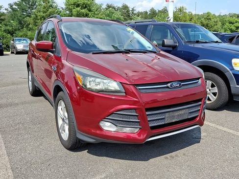 Used 2015 Ford Escape SE w/ Equipment Group 201A AWD/4WD image 4