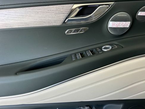 New 2026 Genesis GV80 2.5T Prestige image 11