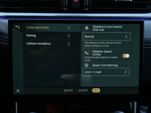 Used 2024 Jaguar XF R-Dynamic SE image 29