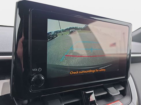 Used 2025 Toyota Corolla Cross AWD Hybrid image 22