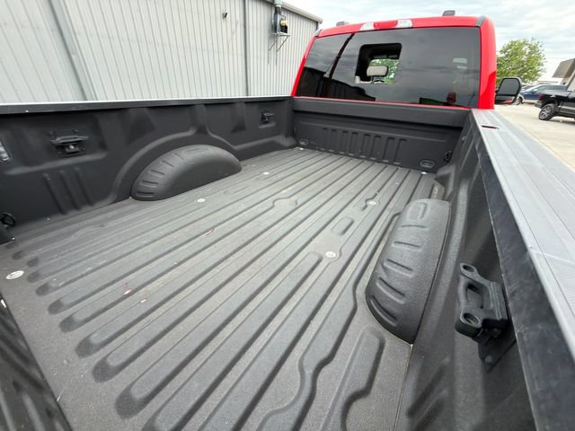 Used 2022 Ford F250 XLT w/ Black Appearance Package AWD/4WD image 12