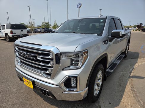 Used 2019 GMC Sierra 1500 SLT w/ SLT Premium Plus Package AWD/4WD image 3