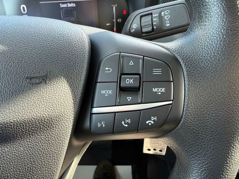 Used 2025 Ford Maverick XL w/ 4K Tow Package image 17