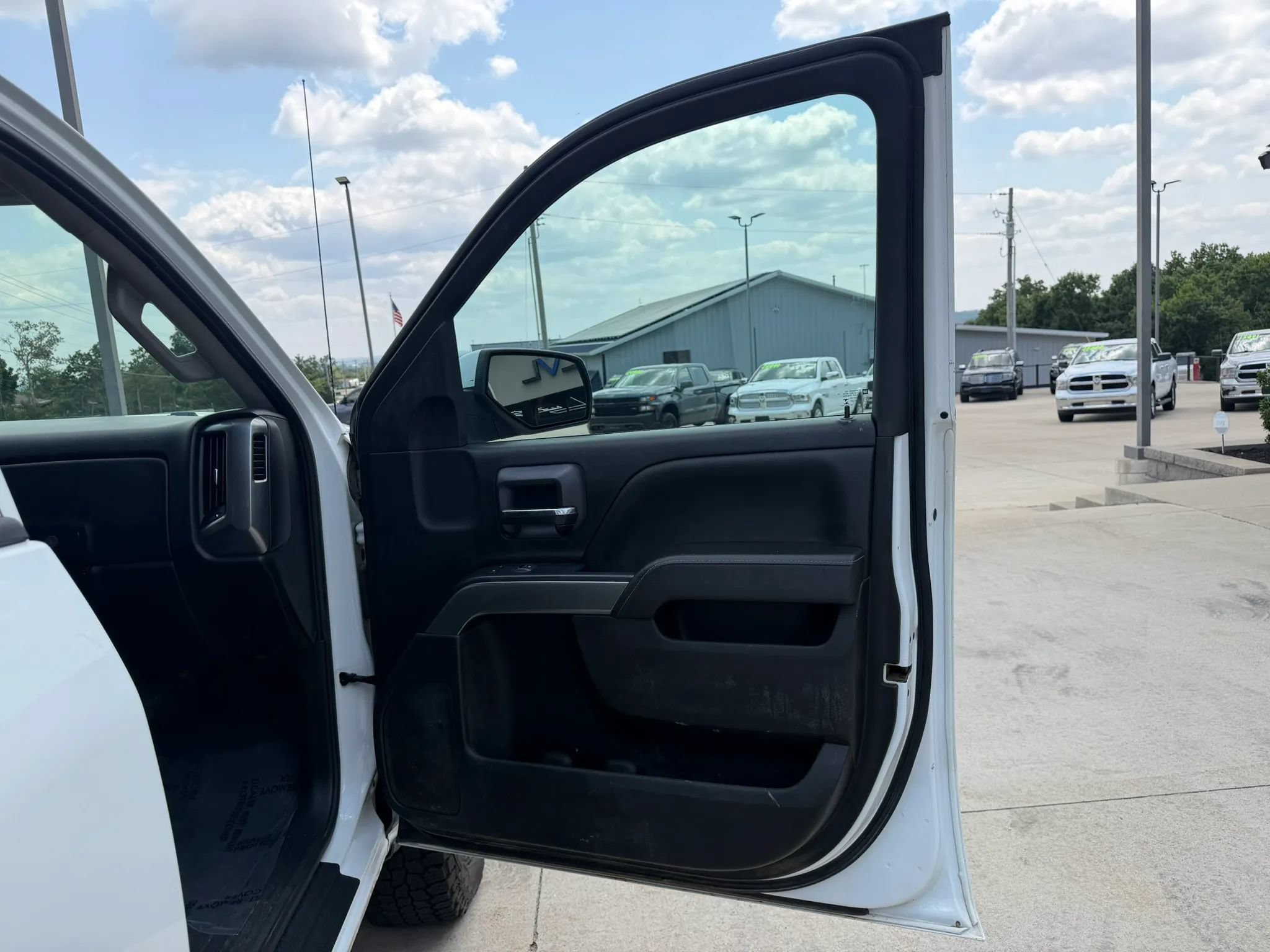 Used 2018 Chevrolet Silverado 2500 LT AWD/4WD image 52