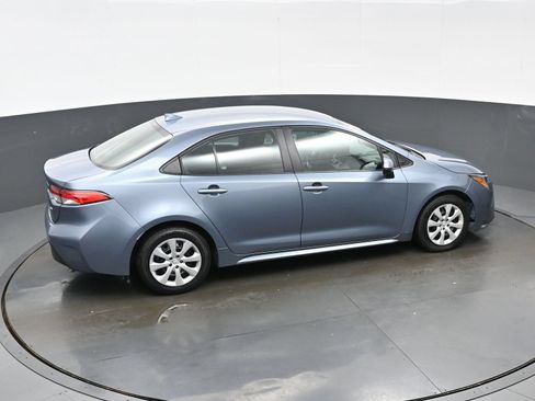 Used 2024 Toyota Corolla LE FWD image 39