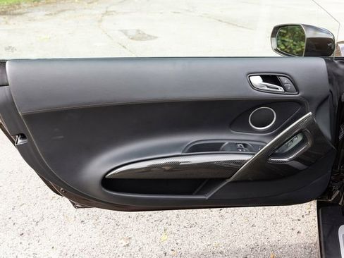 Used 2015 Audi R8 V10 image 23