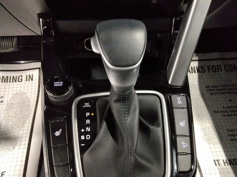 Used 2023 Kia Seltos S image 19