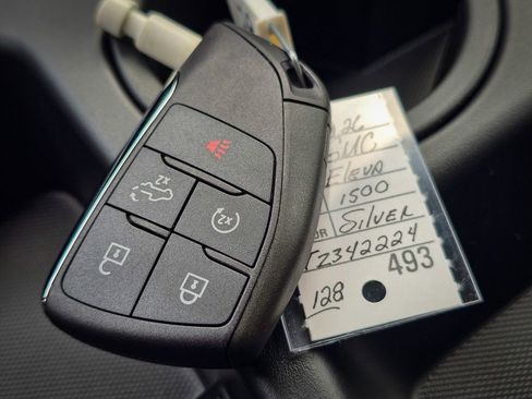 New 2026 GMC Sierra 1500 Elevation image 38