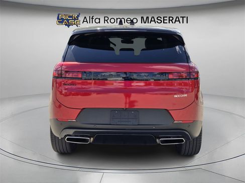 Used 2024 Land Rover Range Rover Sport SE image 5