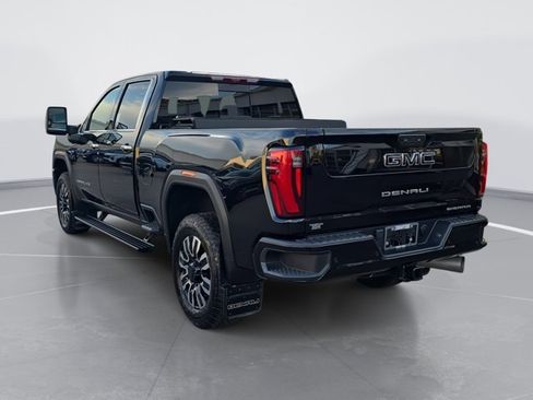 Used 2025 GMC Sierra 2500 Denali Ultimate w/ Max Trailering Package image 5
