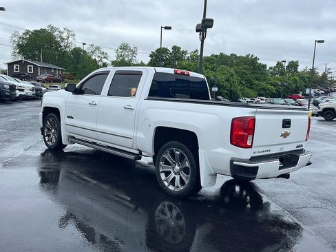Used 2018 Chevrolet Silverado 1500 High Country AWD/4WD image 3