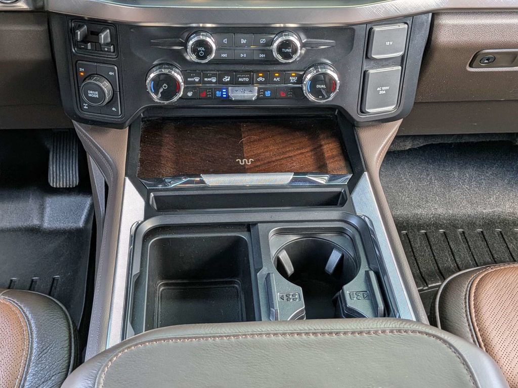 Used 2024 Ford F250 King Ranch w/ Chrome Package AWD/4WD image 19