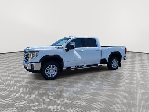 Used 2021 GMC Sierra 2500 SLT w/ SLT Convenience Package AWD/4WD image 3
