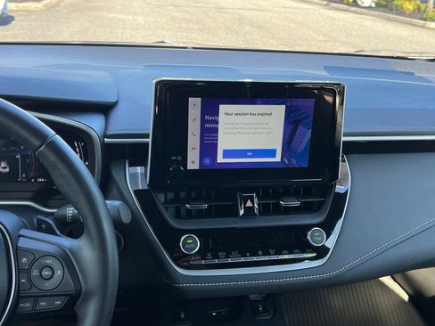 Certified 2025 Toyota Corolla XSE FWD image 21