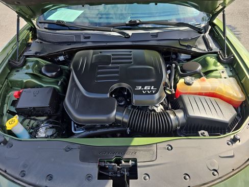 Used 2022 Dodge Charger SXT image 44