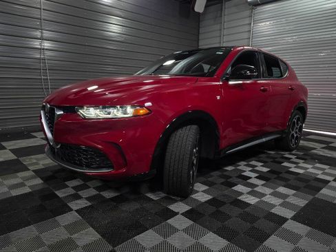 Used 2024 Alfa Romeo Tonale Ti AWD/4WD image 42