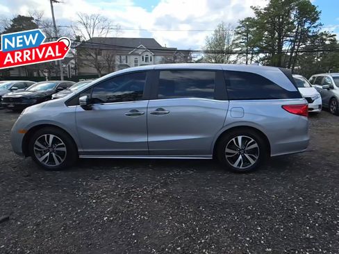 Certified 2024 Honda Odyssey Touring image 1