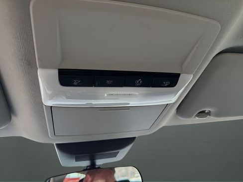 Certified 2023 Nissan Sentra SV image 18