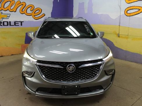 Used 2023 Buick Enclave Avenir w/ Avenir Technology Package AWD/4WD image 3