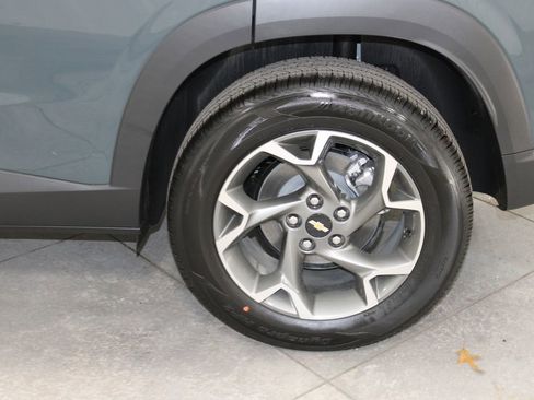 New 2026 Chevrolet Trax LT w/ Driver Confidence Package image 48