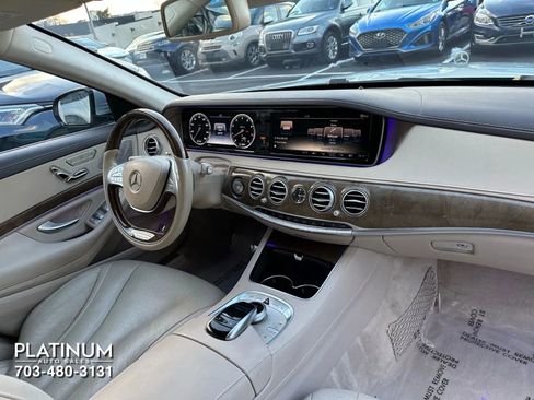 Used 2016 Mercedes-Benz S 550 Sedan w/ Premium Package image 13