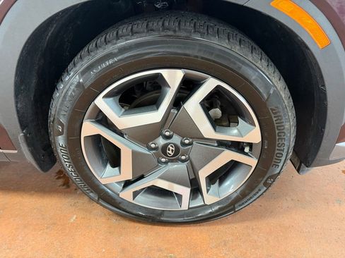Used 2024 Hyundai Palisade Limited AWD/4WD image 8