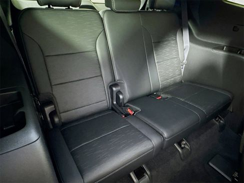 Certified 2025 Buick Enclave Sport Touring image 26