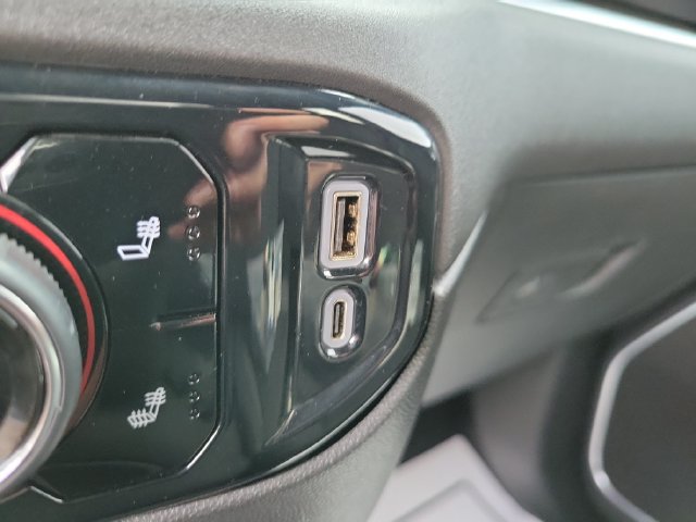 Used 2026 Chevrolet Silverado 1500 LT AWD/4WD image 19
