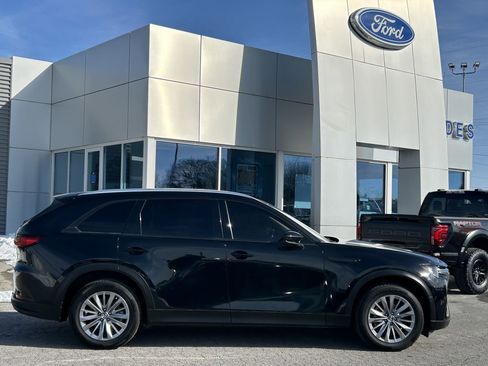 Used 2024 MAZDA CX-90 3.3 Turbo w/ Preferred Plus image 4