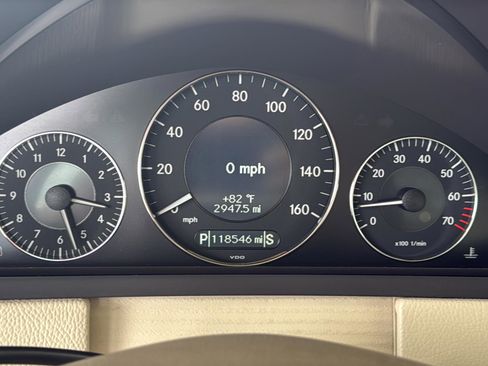 Used 2007 Mercedes-Benz CLK 350 Coupe image 24