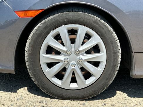 Used 2018 Honda Civic LX image 12