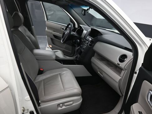 Used 2014 Honda Pilot Touring image 45