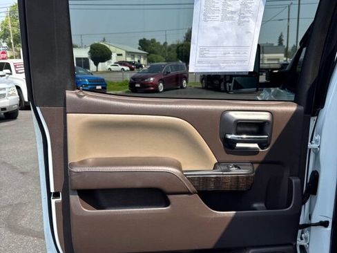 Used 2016 GMC Sierra 3500 Denali w/ Driver Alert Package AWD/4WD image 11